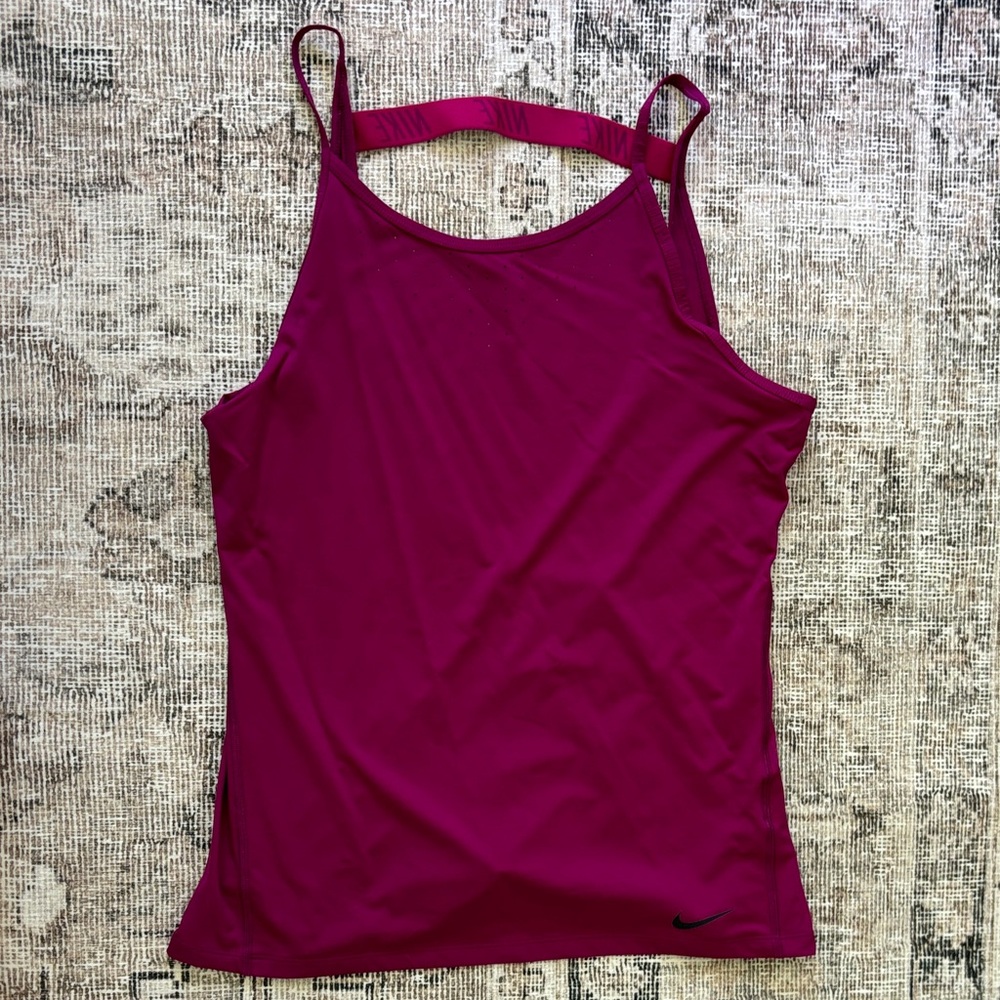Nike Women's Fuchsia Tank Top